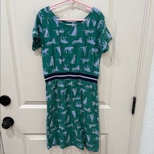 Old Navy Green Short Sleeve Dress with White Leopard Motif